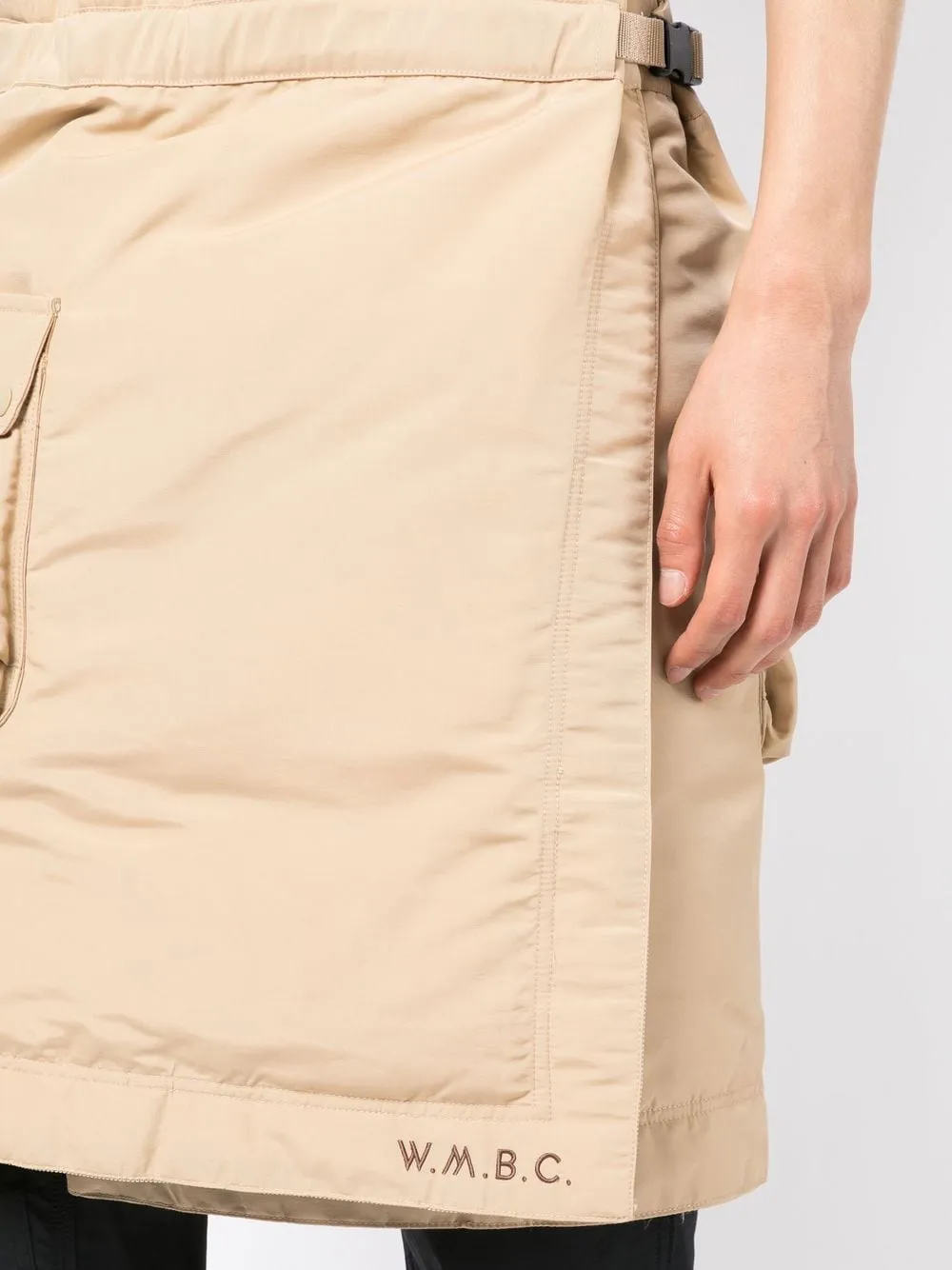 Cargo Pockets Crossover Shorts