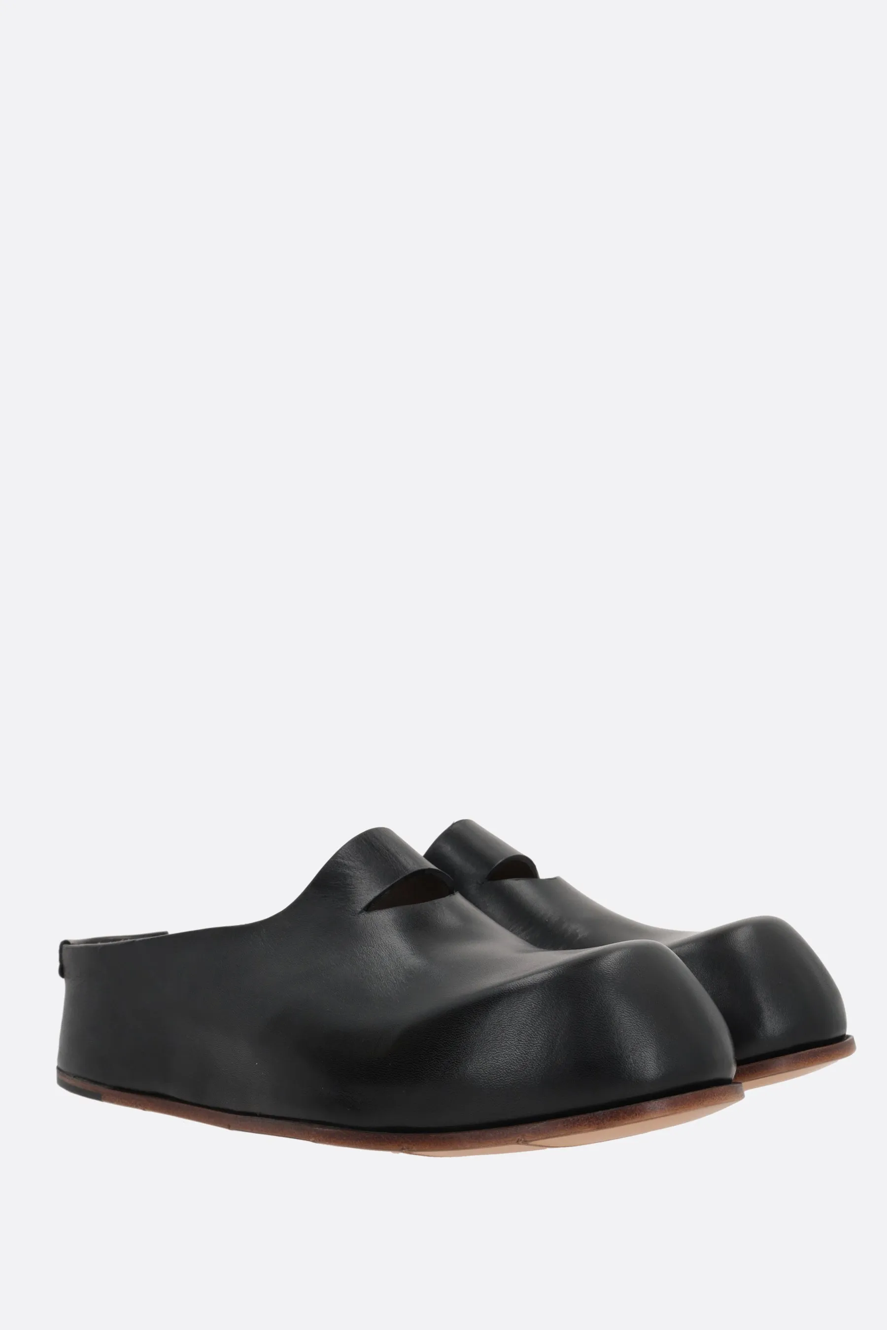 Elba smooth leather flat mules