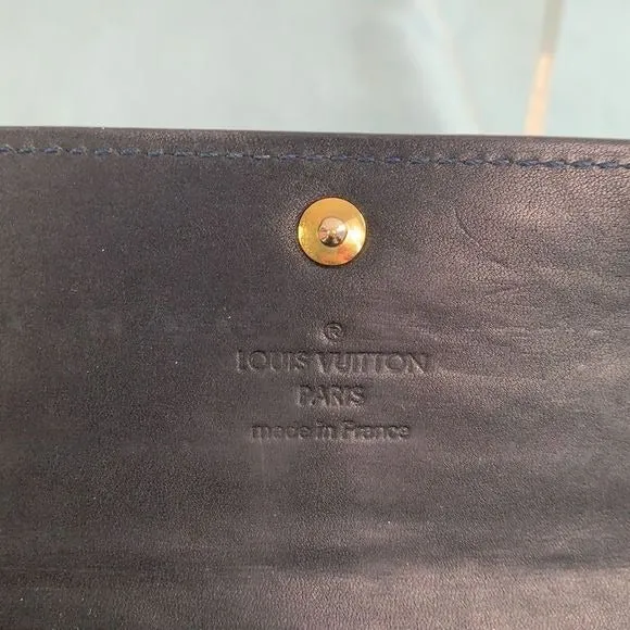 LouisVuitton black vernis monogram wallet